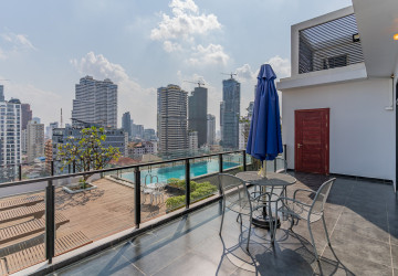 Duplex 4 Bedroom Serviced Penthouse For Rent - BKK1, Phnom Penh thumbnail