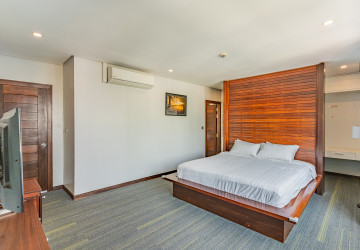 Duplex 4 Bedroom Serviced Penthouse For Rent - BKK1, Phnom Penh thumbnail