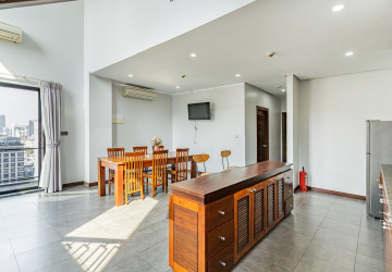 Duplex 4 Bedroom Serviced Penthouse For Rent - BKK1, Phnom Penh thumbnail