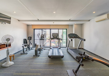 Duplex 4 Bedroom Serviced Penthouse For Rent - BKK1, Phnom Penh thumbnail