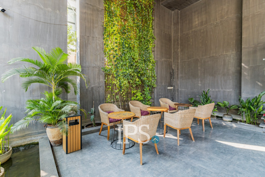 Duplex 4 Bedroom Serviced Penthouse For Rent - BKK1, Phnom Penh