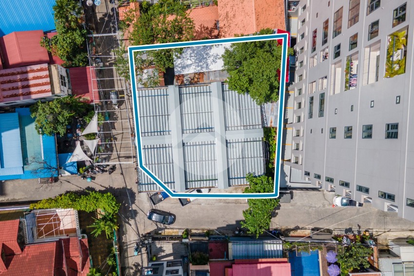 437 Sqm Land, Corner Lot For Sale - Bassac Lane, Tonle Bassac, Phnom Penh