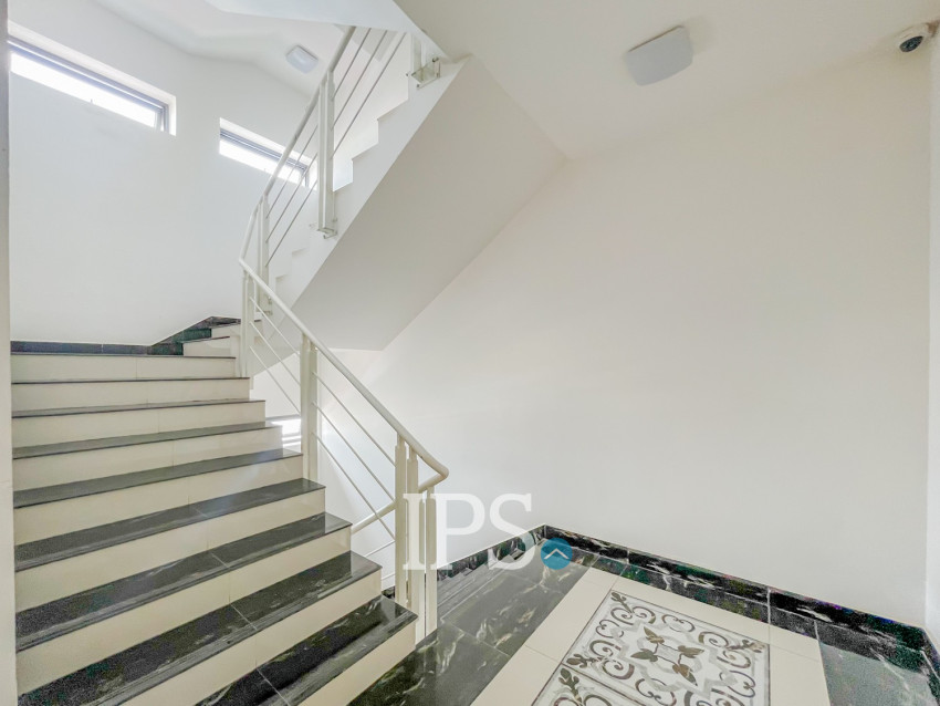 268 Sqm Office Space For Rent - Toul Tum Poung, Phnom Penh