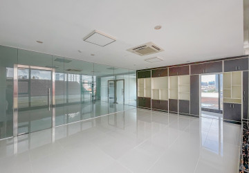 268 Sqm Office Space For Rent - Toul Tum Poung, Phnom Penh thumbnail