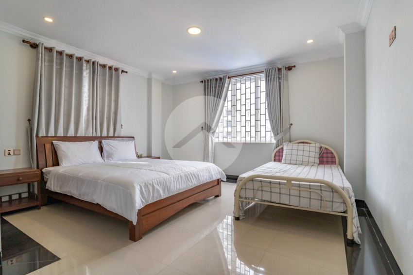 3 Bedroom Serviced Apartment For Rent - Tonle Bassac, Phnom Penh