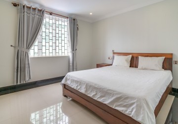 3 Bedroom Serviced Apartment For Rent - Tonle Bassac, Phnom Penh thumbnail