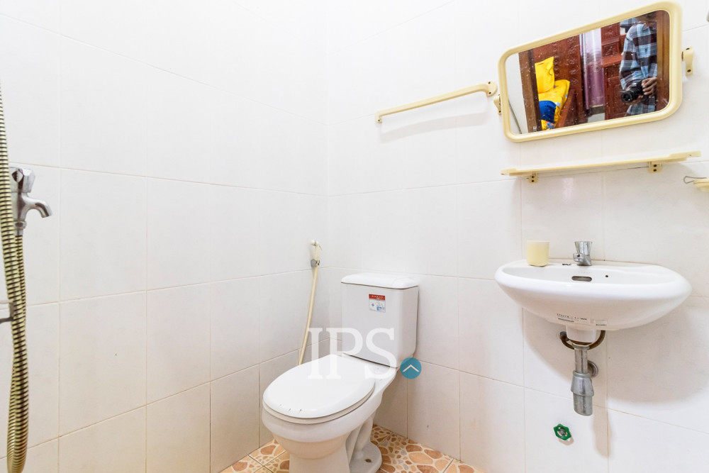 5 Bedroom House For Rent - Sala Kamreuk, Siem Reap - Image 19