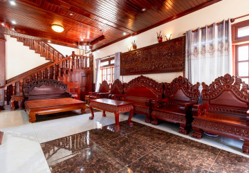 5 Bedroom House For Rent - Sala Kamreuk, Siem Reap thumbnail