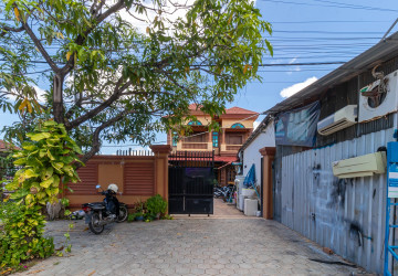 5 Bedroom House For Rent - Sala Kamreuk, Siem Reap thumbnail