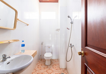 5 Bedroom House For Rent - Sala Kamreuk, Siem Reap thumbnail