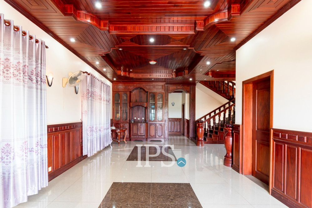 5 Bedroom House For Rent - Sala Kamreuk, Siem Reap - Image 10