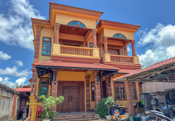 5 Bedroom House For Rent - Sala Kamreuk, Siem Reap thumbnail