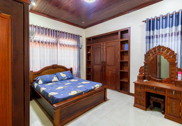 5 Bedroom House For Rent - Sala Kamreuk, Siem Reap thumbnail