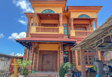 5 Bedroom House For Rent - Sala Kamreuk, Siem Reap thumbnail