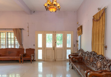 3 Bedroom House For Rent - Svay Dangkum, Siem Reap thumbnail