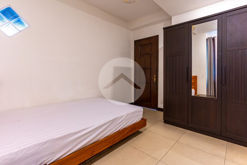 2 Bedroom Serviced Apartment For Rent - Tonle Bassac, Phnom Penh