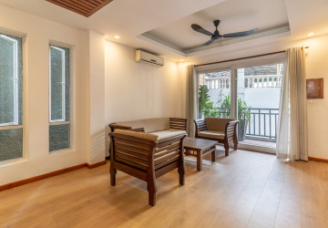 2 Bedroom Serviced Apartment For Rent - Tonle Bassac, Phnom Penh thumbnail