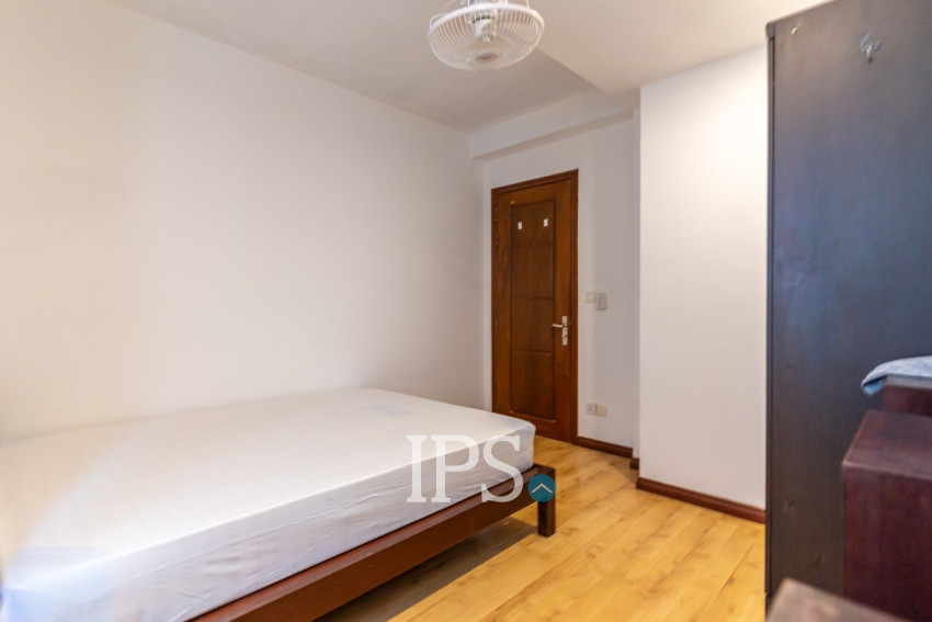 2 Bedroom Serviced Apartment For Rent - Tonle Bassac, Phnom Penh