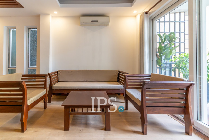 2 Bedroom Serviced Apartment For Rent - Tonle Bassac, Phnom Penh