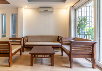 2 Bedroom Serviced Apartment For Rent - Tonle Bassac, Phnom Penh thumbnail