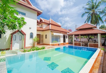 3 Bedroom Villa For Rent -  Svay Dangkum, Siem Reap thumbnail