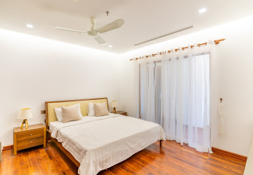 1 Bedroom Serviced Apartment For Rent -BKK1, Phnom Penh thumbnail