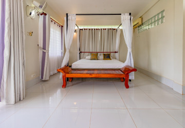 2 Bedroom Villa For Rent - Sala Kamreuk, Siem Reap thumbnail