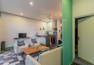 Renovated 2 Bedroom Apartment For Rent - Beoung Raing, Phnom Penh thumbnail