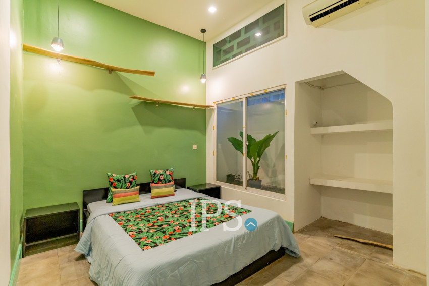 Renovated 2 Bedroom Apartment For Rent - Beoung Raing, Phnom Penh