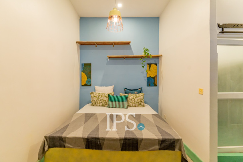 Renovated 2 Bedroom Apartment For Rent - Beoung Raing, Phnom Penh