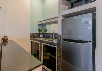 Renovated 2 Bedroom Apartment For Rent - Beoung Raing, Phnom Penh thumbnail