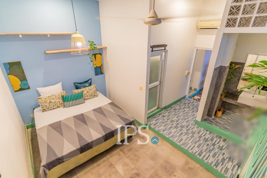 Renovated 2 Bedroom Apartment For Rent - Beoung Raing, Phnom Penh