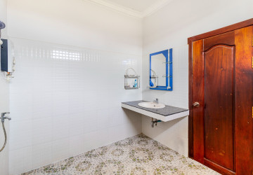 5 Bedroom House For Rent - Sala Kareuk, Siem Reap thumbnail