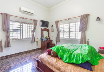 5 Bedroom House For Rent - Sala Kareuk, Siem Reap thumbnail