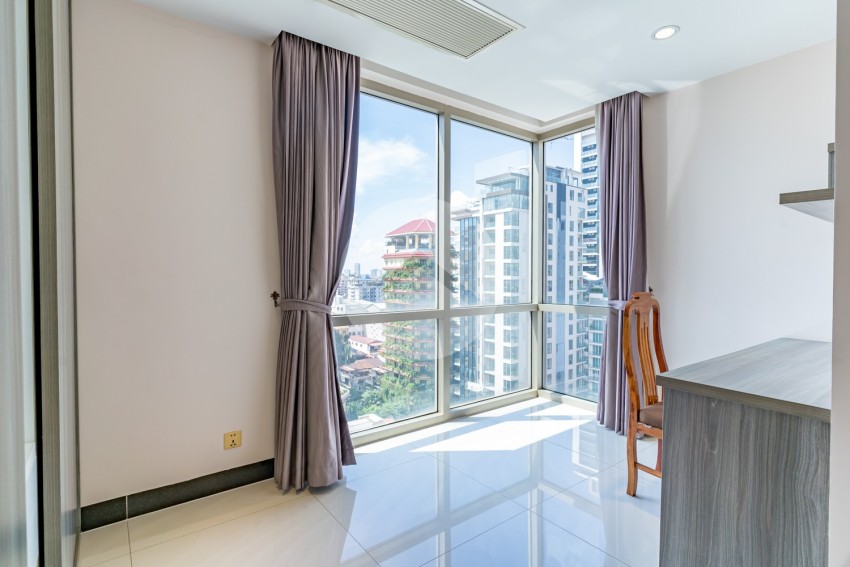 2 Bedroom Penthouse Serviced Apartment for Rent - BKK1, Phnom Penh