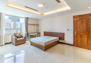 2 Bedroom Penthouse Serviced Apartment for Rent - BKK1, Phnom Penh thumbnail