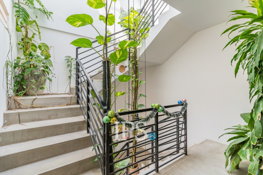 1 Bedroom Serviced Apartment For Rent - Phsar Kandal 1, Phnom Penh