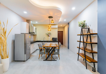 1 Bedroom Serviced Apartment For Rent - Phsar Kandal 1, Phnom Penh thumbnail