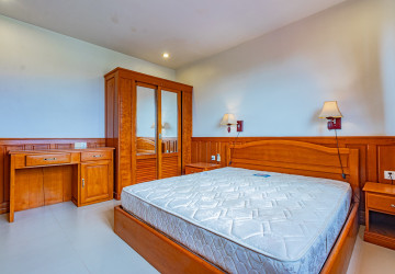 2 Bedroom Apartment For Rent - Kouk Chak, Siem Reap thumbnail