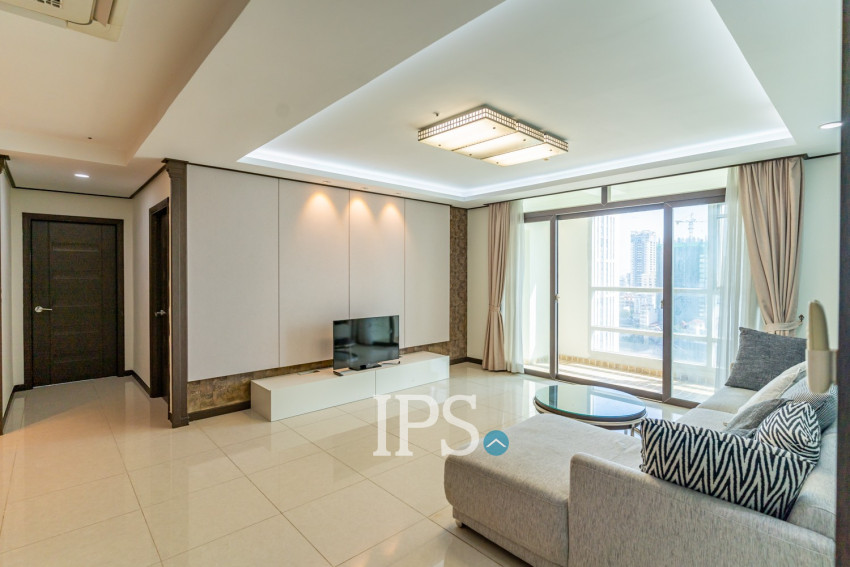 3 Bedroom Condo For Rent - De Castle, BKK1, Phnom Penh