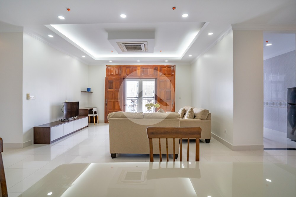 2 Bedroom Serviced Apartment For Rent - BKK1, Phnom Penh - Image 2