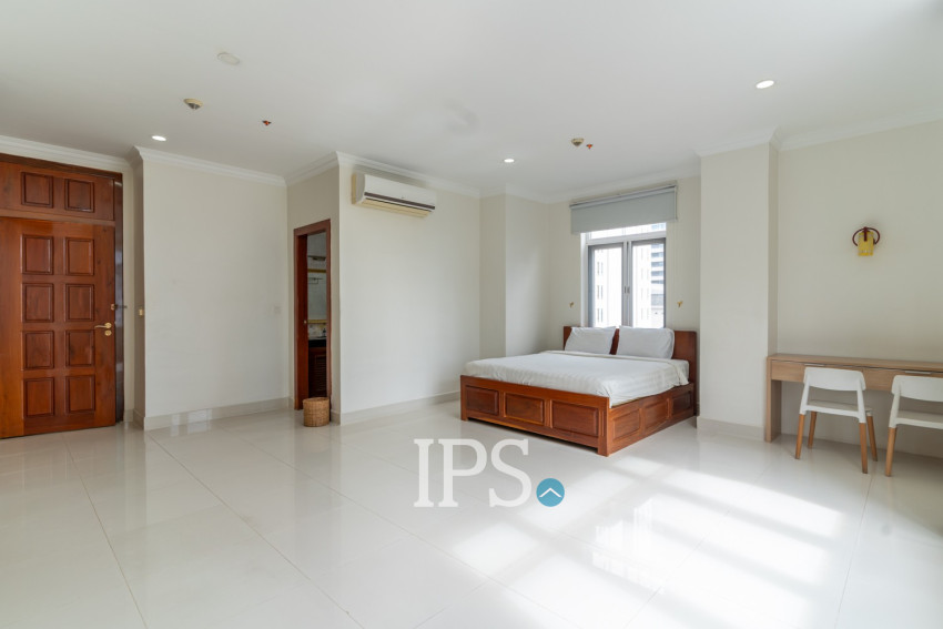 3 Bedroom Serviced Apartment For Rent - BKK1, Phnom Penh