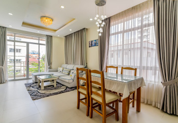 2 Bedroom Serviced Apartment For Rent - Tonle Bassac, Phnom Penh thumbnail