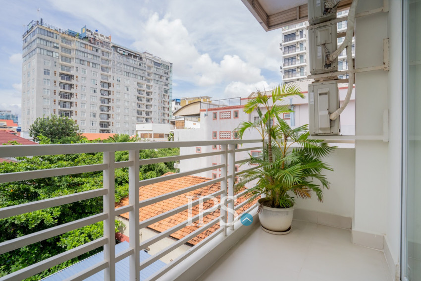 2 Bedroom Serviced Apartment For Rent - Tonle Bassac, Phnom Penh