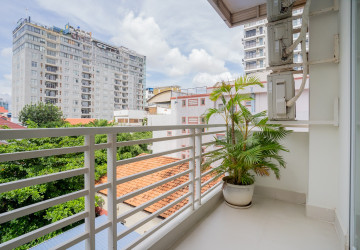 2 Bedroom Serviced Apartment For Rent - Tonle Bassac, Phnom Penh thumbnail