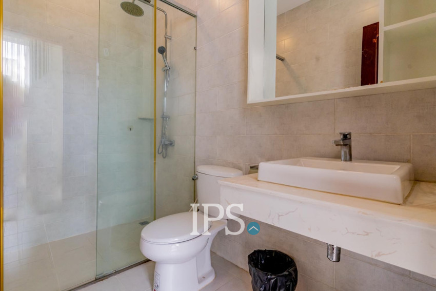 2 Bedroom Serviced Apartment For Rent - Tonle Bassac, Phnom Penh