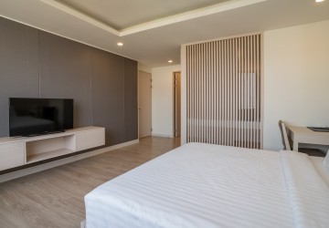 3 Bedrooms Serviced Apartment For Rent - Toul Kork, Phnom Penh thumbnail