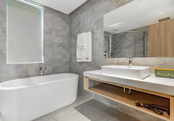 1 Bedroom Serviced Apartment For Rent - BKK1, Phnom Penh thumbnail