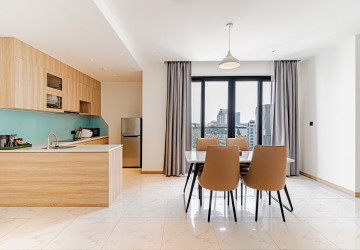 1 Bedroom Serviced Apartment For Rent - BKK1, Phnom Penh thumbnail