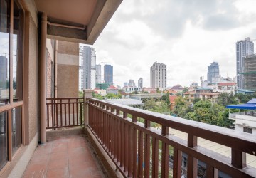 3 Bedroom Serviced Apartment For Rent - BKK1, Phnom Penh thumbnail